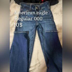 American eagle Size: (000) regular Color: Dark denim blue